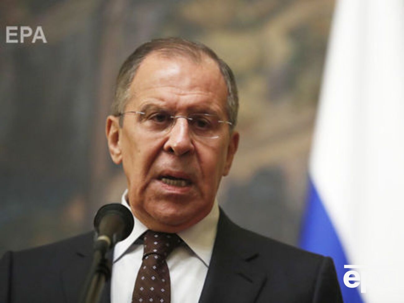 Лавров: Разве возрастает безопасность США и России от того, что мы вновь начнем смотреть друг на друга через ядерный прицел?