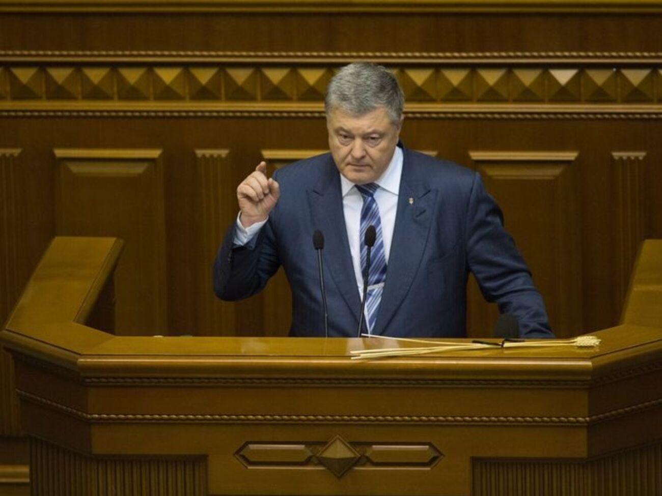 Порошенко против предложения депутатов пропрезидентской фракции