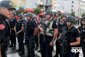 Албанская полиция не пустила протестующих в здание парламента