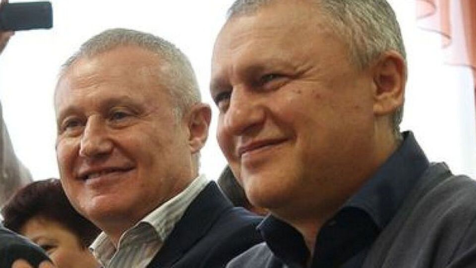 Разница между братьями – девять лет