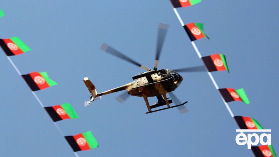 Під час падіння вертоліт загорівся