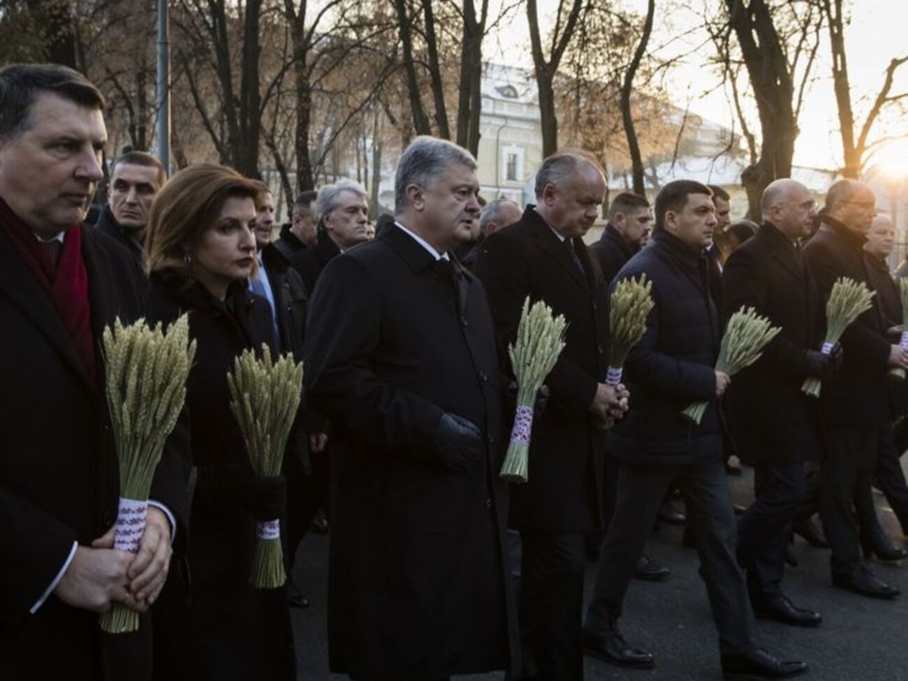 Порошенко: Геть від Москви! Дайош Європу!