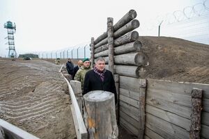 Аваков проверил участок границы с РФ в Харьковской области