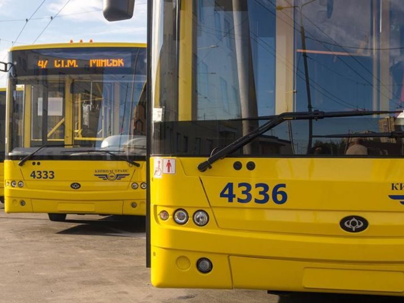 Протестующие блокировали движение троллейбусов в Киеве по маршрутам № 6, 25, 28, 33, 18