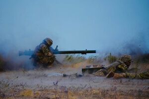 СНБО рассмотрит вопрос о введении военного положения в связи с захватом трех украинских кораблей российскими военными