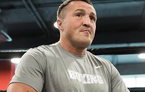 Последний бой Лебедев выиграл 24 ноября