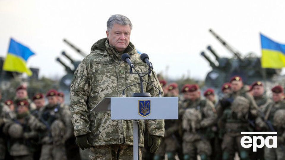 Порошенко созвал военный кабинет