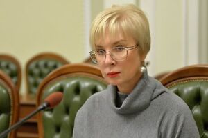 Денисова: Я выходила на контакт, но они не выходят