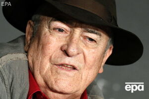 Бертолуччи был удостоен премий "Оскар" и "Золотой пальмовой ветви"