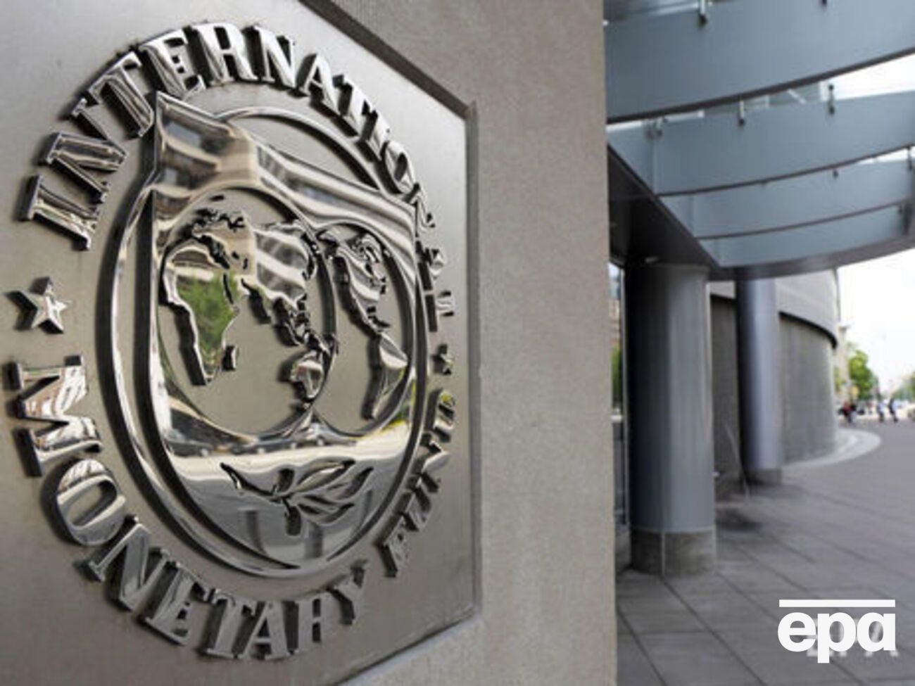 МВФ співпрацював із низкою країн, на території яких розгорталися воєнні конфлікти