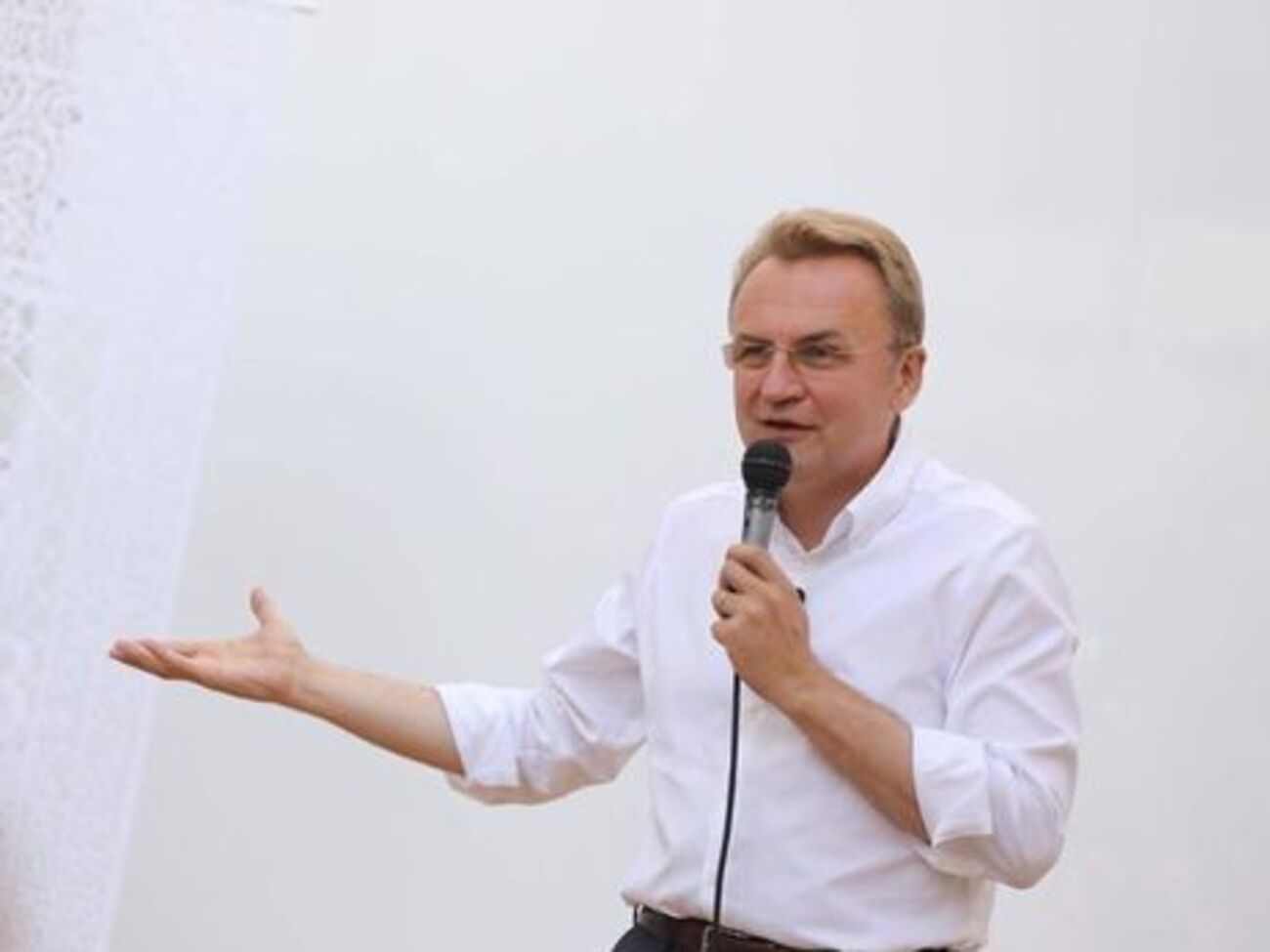 Садовий: Усі припущення щодо прихованих причин і таємних змов пропоную відкласти в сторону