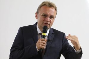 Андрій Садовий: Президент зустрічається з Медведчуком, про що вони ведуть бесіди? Це ті питання, на які суспільство вимагає твердої відповіді
