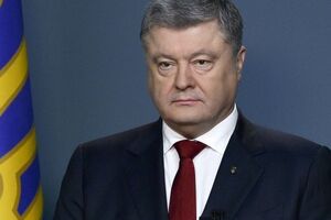 Порошенко: Ми маємо бути максимально готові до будь-яких дій із боку нашого агресивного, неврівноваженого і, на жаль, доволі передбачуваного сусіда