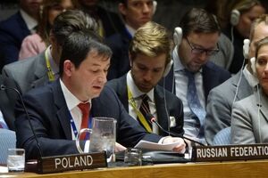 Полянский (слева): В Украине терпит фиаско проект "антиРоссия"