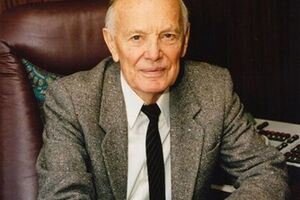 Патон очолив НАНУ 1991 року