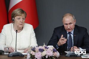 Путин в разговоре с Меркель "дал оценку провокационным действиям украинской стороны", сообщили в Кремле