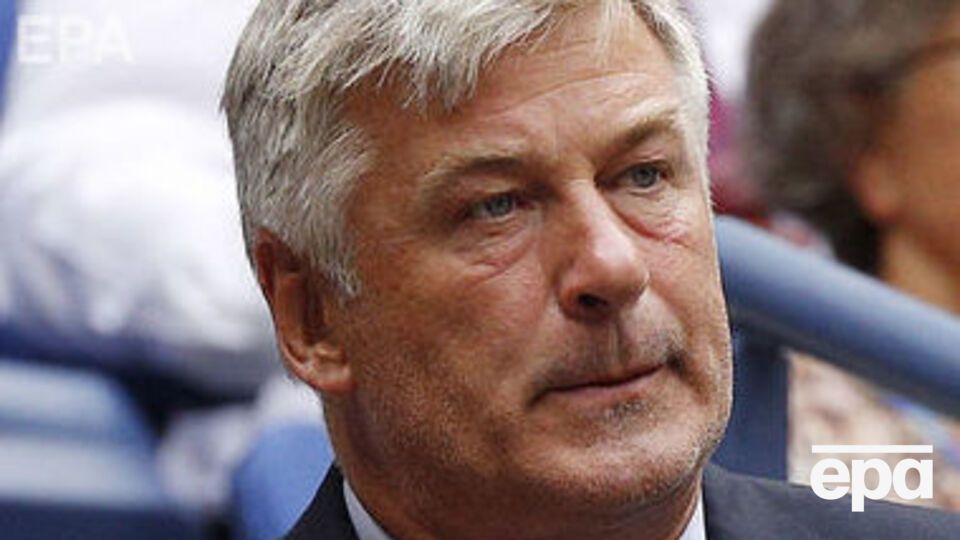 Болдуин предстал перед судом