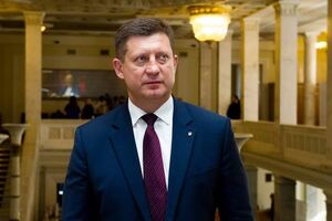 Геннадій Ткачук: До мене підійшов колега-депутат і попросив мене поставити підпис під колективним листом "на підтримку реформ" у ДАБІ