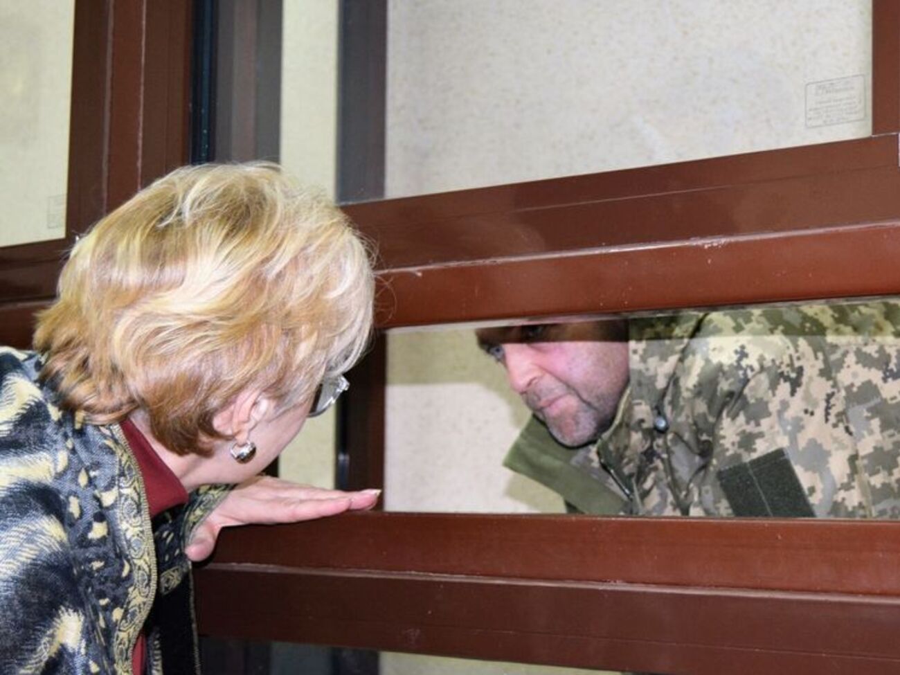 Крымский "омбудсмен" Лубина пообщалась с украинскими моряками