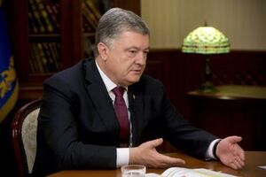 Порошенко: Украина противостоит России, защищая свободу и демократию