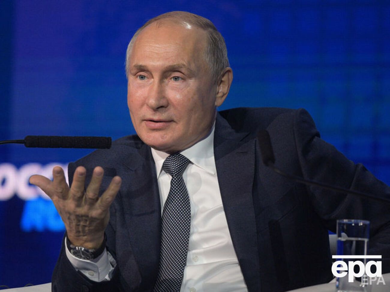 Путин не отреагировал на запрос Порошенко