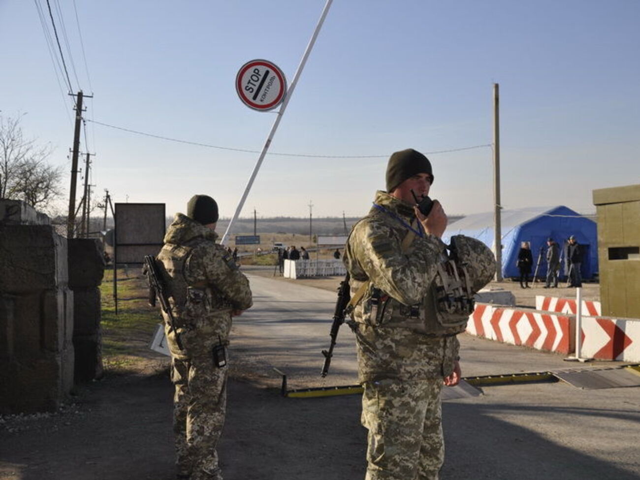 Учасники акції на автомобілях з іноземною реєстрацією блокували під'їзні шляхи до пунктів пропуску на ділянці західного кордону впродовж трьох днів