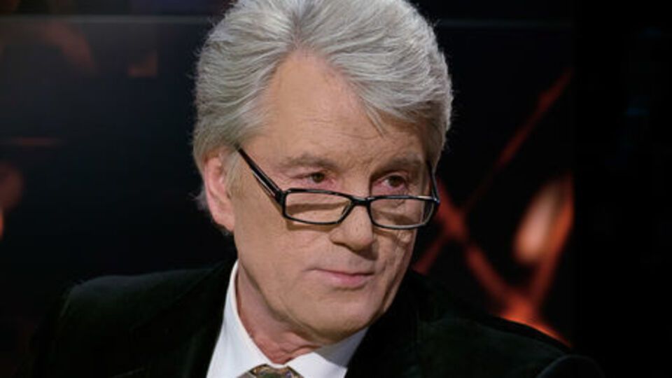 Ющенко: Я призываю всех соотечественников к спокойствию