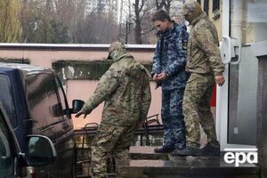 27-го і 28 листопада "суди" в Керчі та Сімферополі ухвалили рішення взяти під варту всіх українських моряків