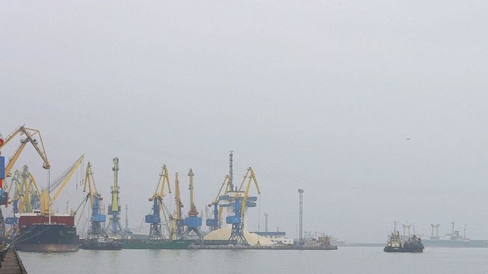 Станом на 11.00 29 листопада сім суден не могли вийти в море