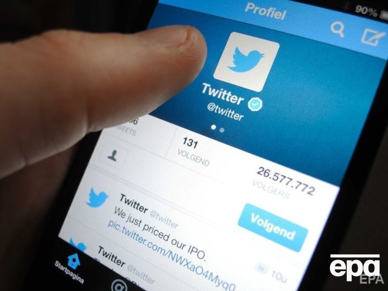 Twitter удалил около 10 тыс. аккаунтов