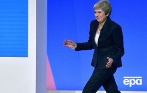 У конверті для Мей нічого підозрілого не виявили