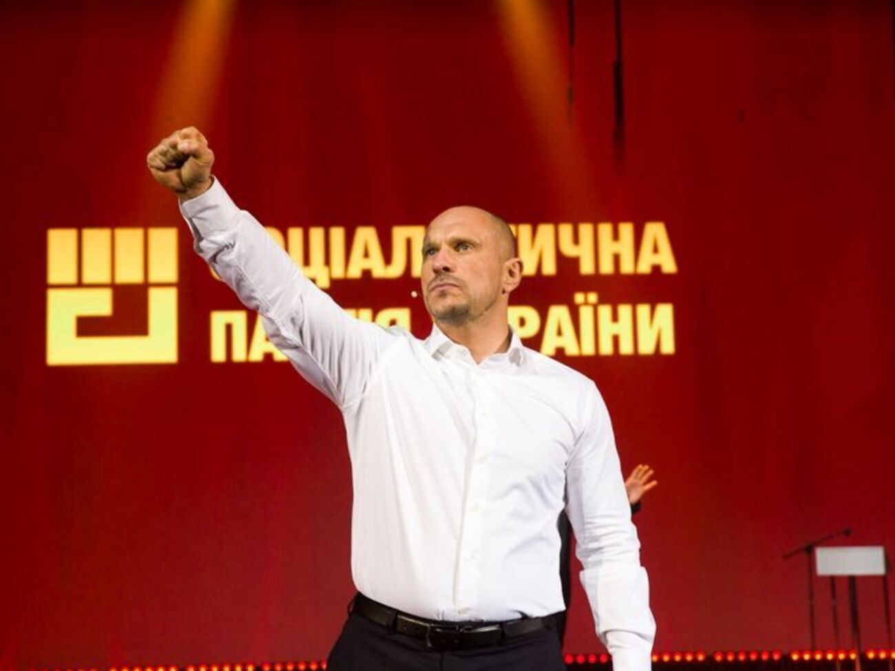 Кива: Этот кулак &ndash; залог победы над злом, коррупцией, преступностью