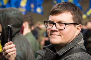 Александр Аронец: Цепочка, которая объединяет всех этих персонажей с военной прокуратурой, – это Анатолий Матиос, который в свое время участвовал в конкурсе на главу ГБР