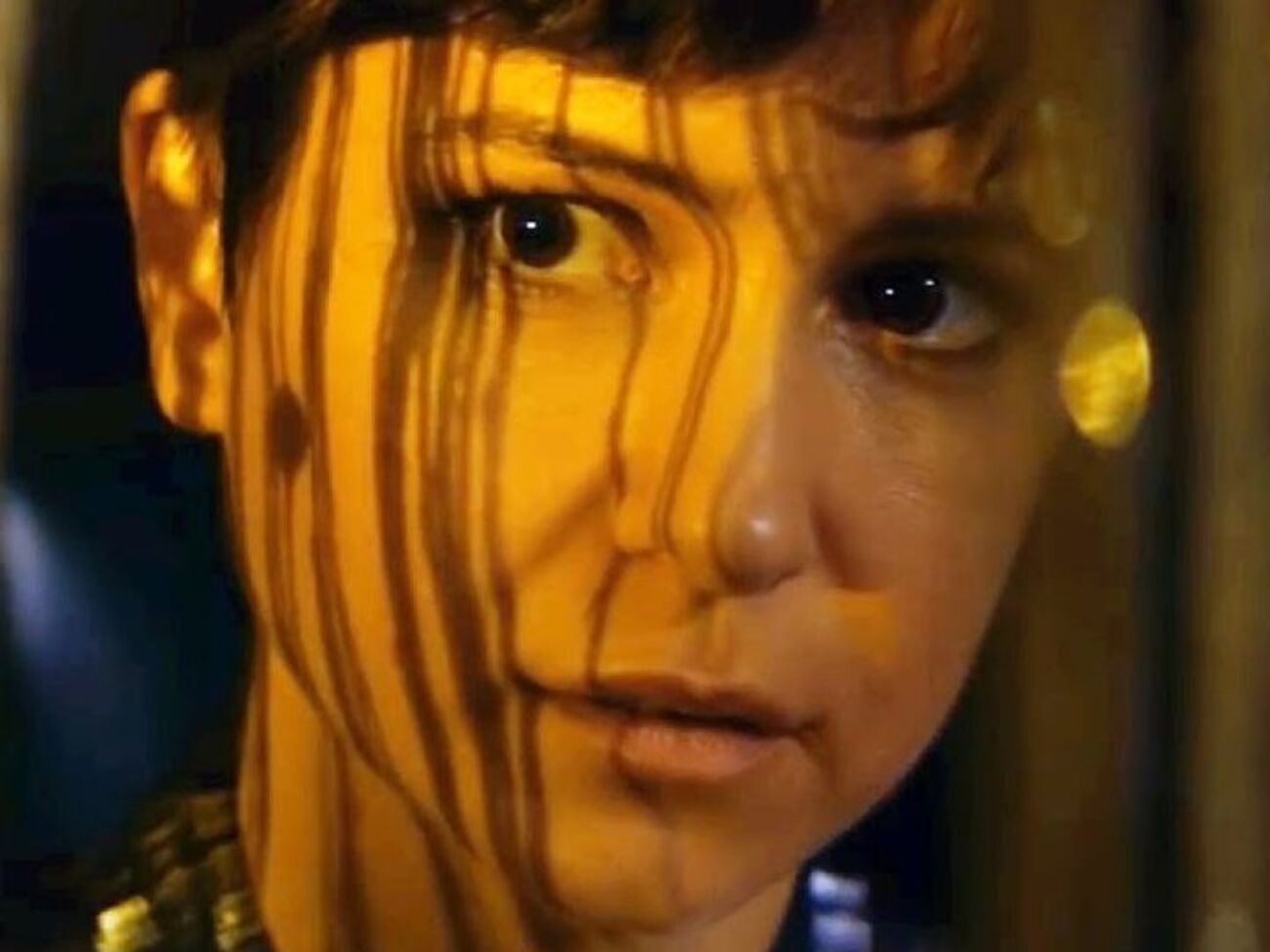 Героїня розслідує обставини смерті свого чоловіка