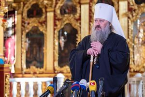 Митрополит Павел с 1994 года является наместником Киево-Печерской лавры