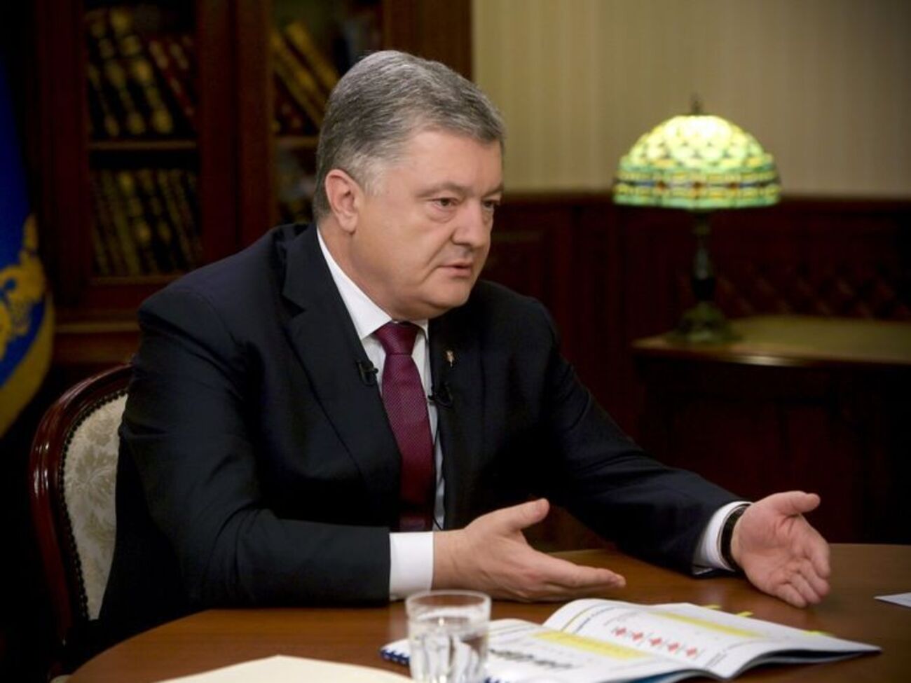 Порошенко:&nbsp;Несмотря на бешеное давление, провокации, запугивание, синод вселенской патриархии принял историческое решение