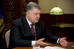 Порошенко: Несмотря на бешеное давление, провокации, запугивание, синод вселенской патриархии принял историческое решение