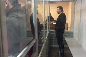 Cуд отправил Петрова под домашний арест