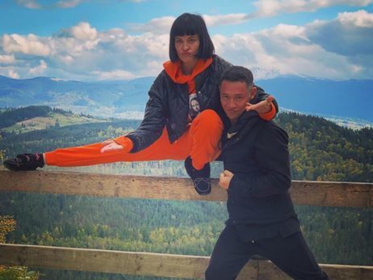 Суд запретил жениху Астафьевой выезжать из Украины