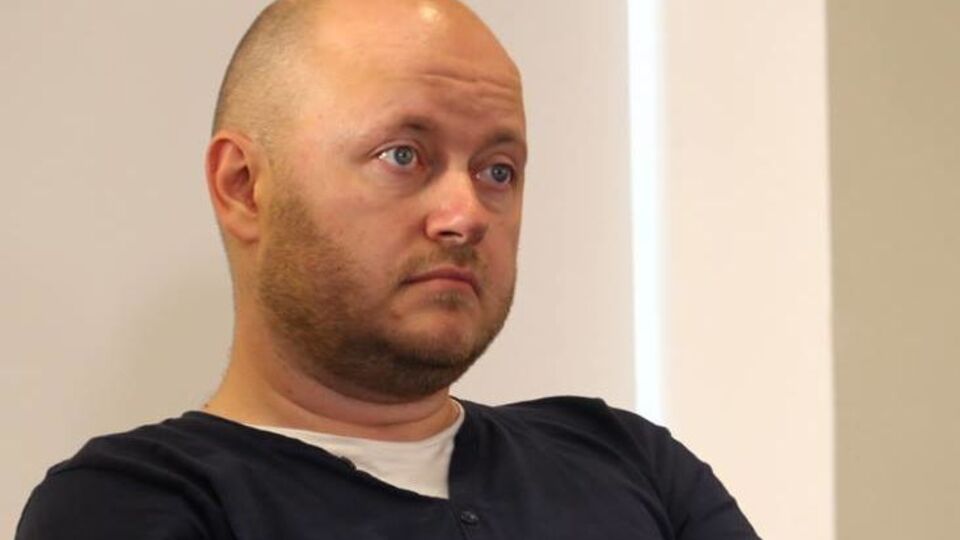 Кузьменко: "Мы с Парнаса устали взирать, как испитые "братские" рожи лезут в Киев музоны лабать"