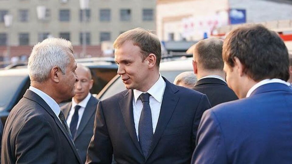 Курченка (в центрі) оголошено в міжнародний розшук