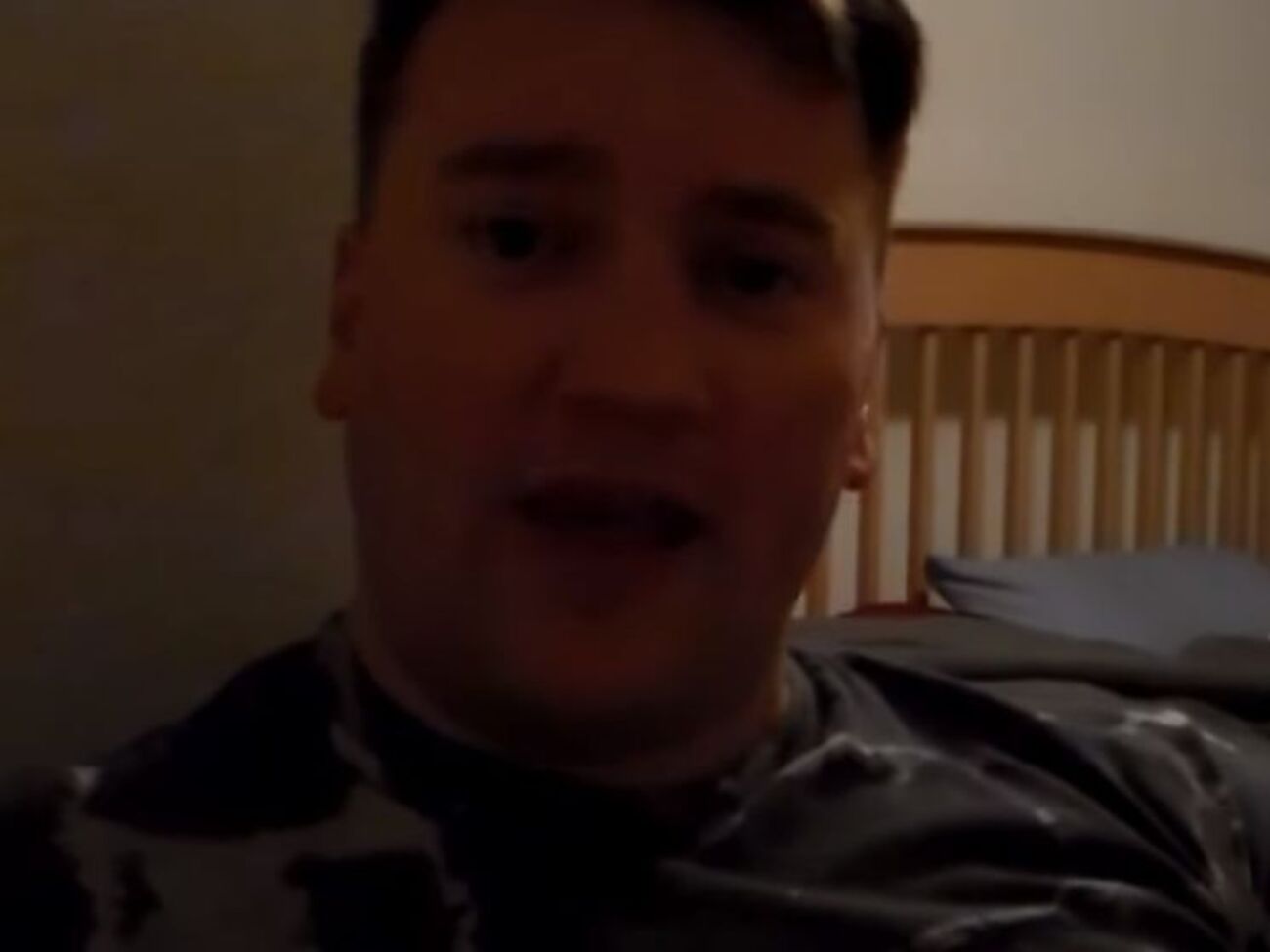 Беєрл розповідав про природу свого жінконенависництва