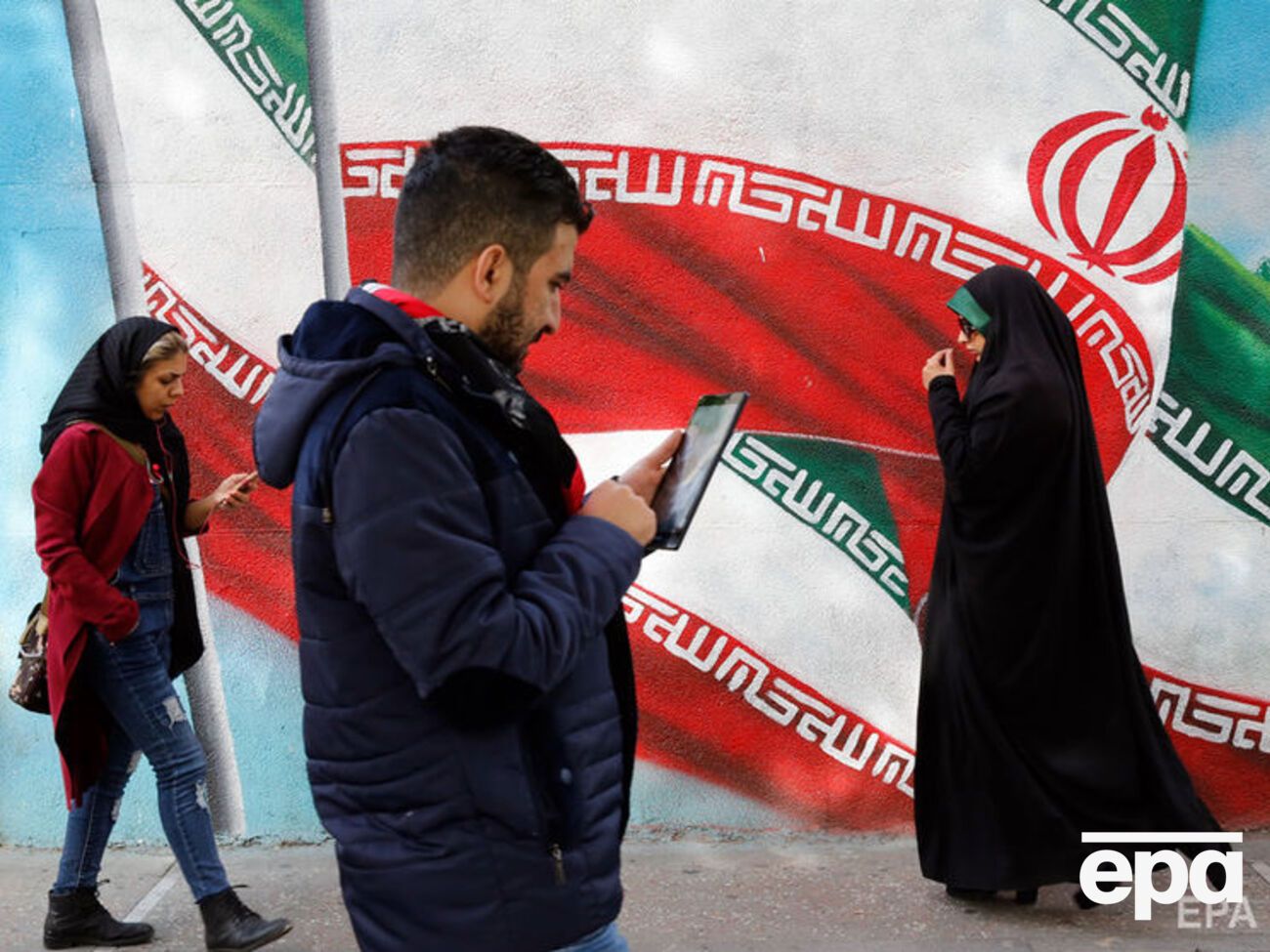 США возобновили санкции против Ирана, принятые в 2015 году