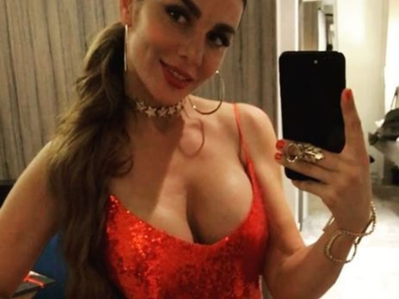 Седокова:&nbsp;Я считаю, что к своей цели нужно идти и не сдаваться! Никогда! И если вам говорят, что вы не сможете, помните, что только вам решать, кто вы и в чем ваш лимит