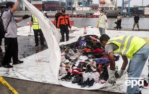 Сегодня стало известно, что Boeing 737 разрушился при соприкосновении с водой на большой скорости