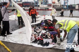 Сьогодні стало відомо, що Boeing 737 зруйнувався під час зіткнення з водою на великій швидкості