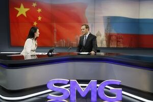 Медведєв сказав, що занадто високі ціни на нафту загрожують зупинкою розвитку економіки