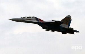 В ВМС США заявили, что российский Су-27 дважды опасно пролетал перед американским самолетом