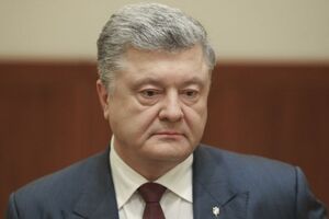 Порошенко: Росія почала розігрувати, напевно, свою останню карту з гібридної колоди