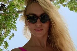 Полякова: Странная штука соцсети и фолловеры, им всегда все не так, то слишком голая, то слишком одетая